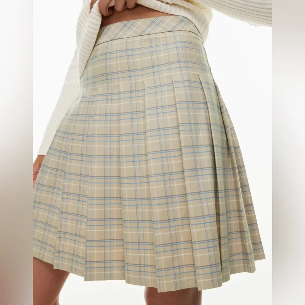 Sunday Best Olive Knee-length Pleated Skirt - Picture 8 of 8